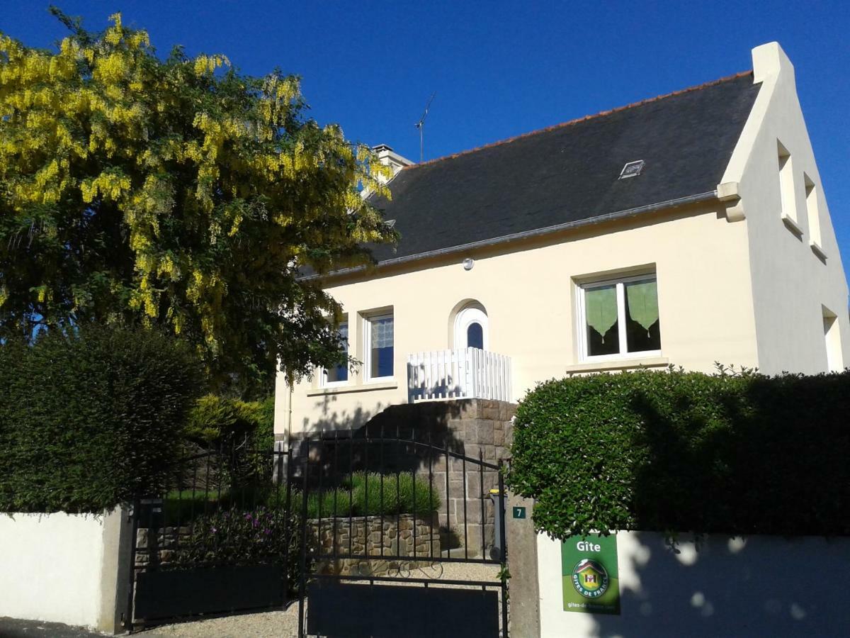 Des Gardiens De Phare * Lezardrieux