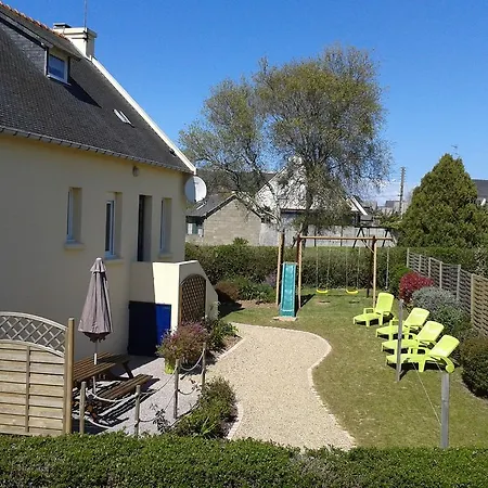 Gite Des Gardiens De Phare Lezardrieux Room photo
